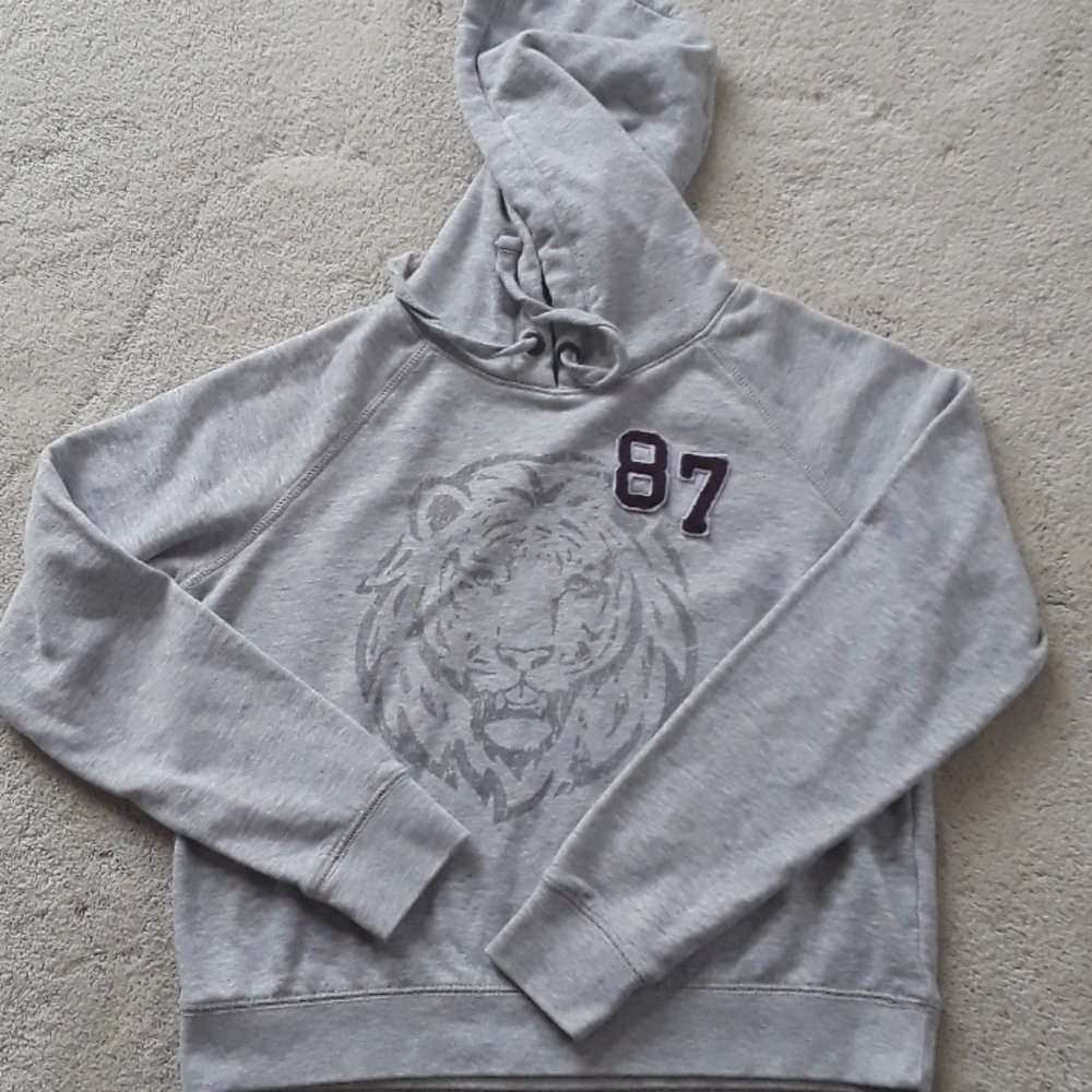 Cropped hoodie